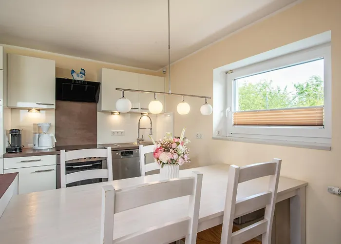 Fehmamore Mit See-und Hafenblick Fehmarn